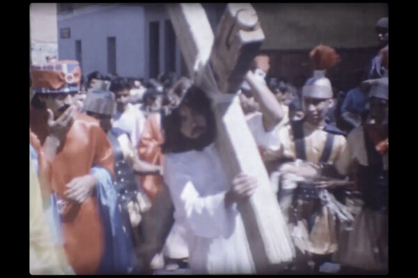 Andres Pulido Esteva - Un toro tuvo una pesadilla Andres Pulido Esteva - Un toro tuvo una pesadilla